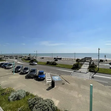 En Bord De Avec Balcon Et Parking - Fr-1-224c-334 Appartement