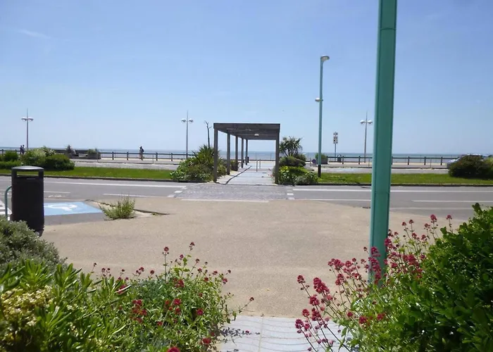 En Bord De Avec Balcon Et Parking - Fr-1-224c-334 Saint-Jean-de-Monts